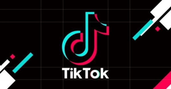 Cap hay đăng tiktok nhiều tim